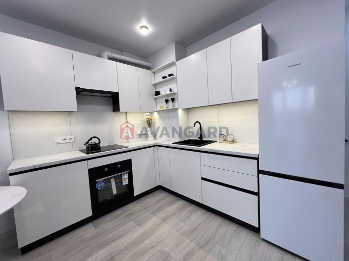 1-кім квартира, ЖК Метро парк, вул. Кам'янська 127, метро Вирлиця - фото 1