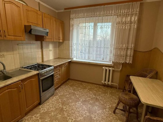 Оренда 2-кім.квартири вул.Коломийська Львов