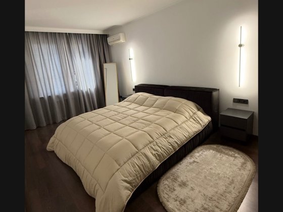 Комфортна, тепла квартира ! Є СВІТЛО! ВІД ВЛАСНИКА! БЕЗ КОМІСІІ! Київ