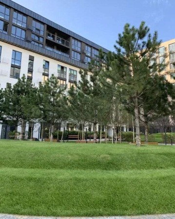 Продаж 1-к квартири вул. Салютна 2 - фото 1