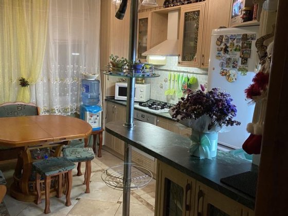 Сдам 3к квартиру на Намыве, ул. Лазурная, 1й этаж.