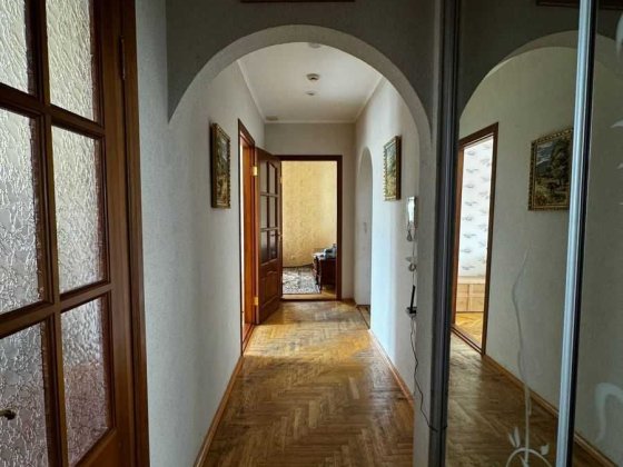 Оренда квартири вул. Деревлянська (Якира) (Київ) довготривало Київ