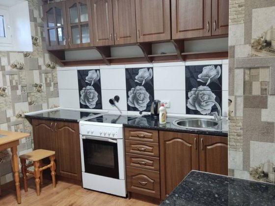 Сдам свою 1 ком квартиру  левобережный 3 Дніпро