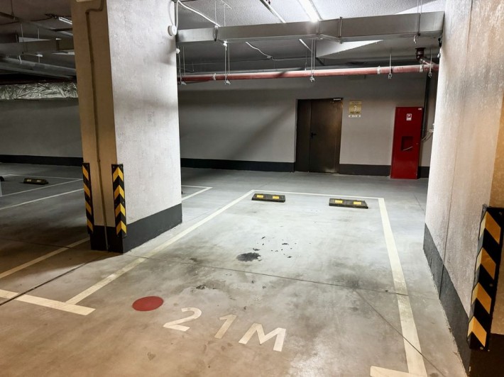 Сдам паркоместо жк «Ярославов град» Бульварно-Кудрявская 17 - фото 1