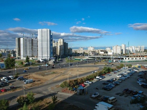 Паркомісце для авто