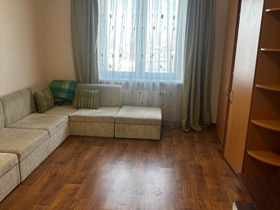 Двокімнатна м. Харківська 10 хв 15999 ГЕНЕРАТОР Киев