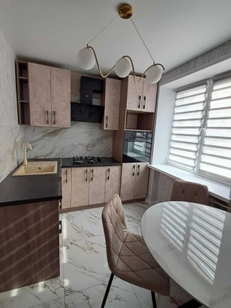 Здам 2к квартиру з капітальним ремонтом, Тітова, вул. Новокримська - фото 1