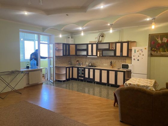 Аренда просторной 3х к.кв Корабельный р-н 8/10 10000грн Николаев