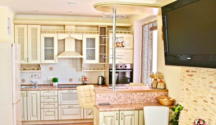 Оренда однокімнатної квартири, вул. Феодосійська 1 - фото 1