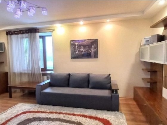 2к + кабинет ул. Антоновича 4, Парк Глобы, небольшое животное обсуждае Дніпро