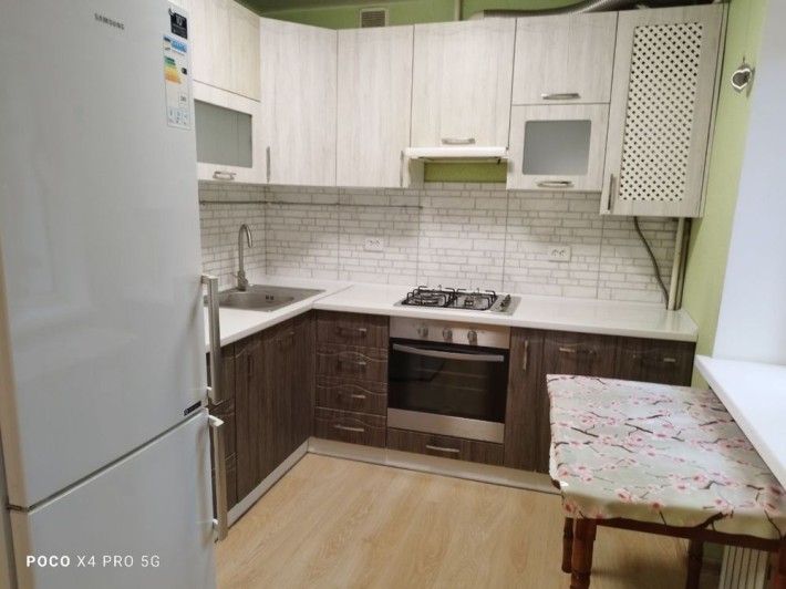 Сдам 2-х комнатную квартиру в центре - фото 1