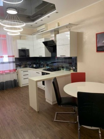 Долгосрочная аренда 3к квартиры Центр - фото 1