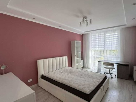 Оренда однокімнатної квартири в ЖК Семицвіт Львов