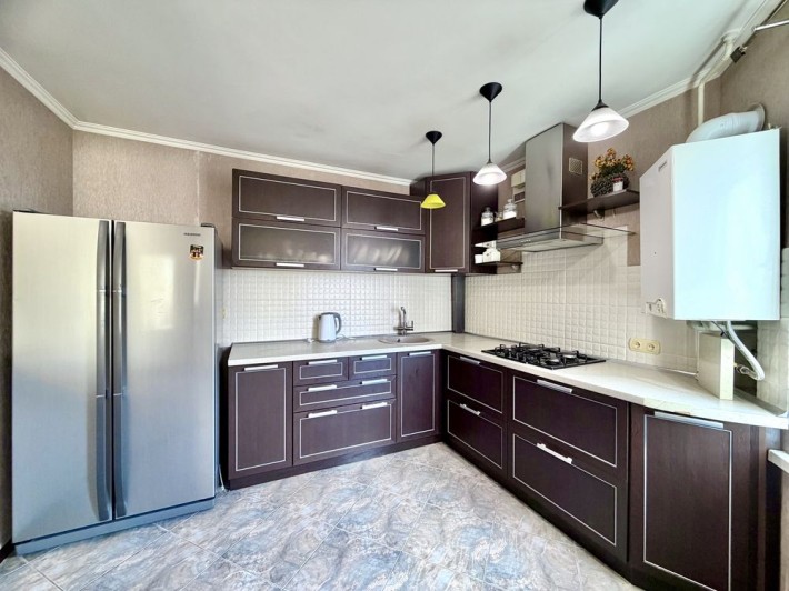 Здаю в оренду простору 2к квартиру на пр.Миру. ц1 - фото 1