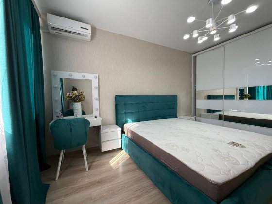 Сдаю 2 х комн квартиру ул В.Нестеренко ЖК Одесскте традиции