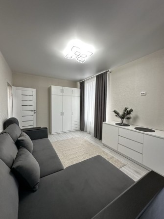 Двокімнатна квартира в ЖК У Квартал . Небесної Сотні - фото 1