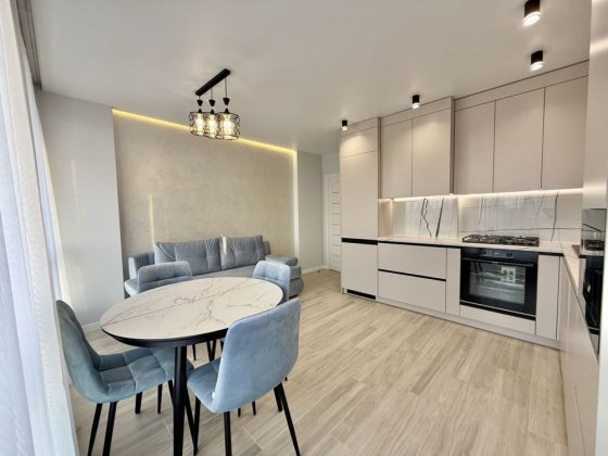 Оренда 2 кімнатної квартири вулиця Стрийська (ТЦ Fabrik) Львів