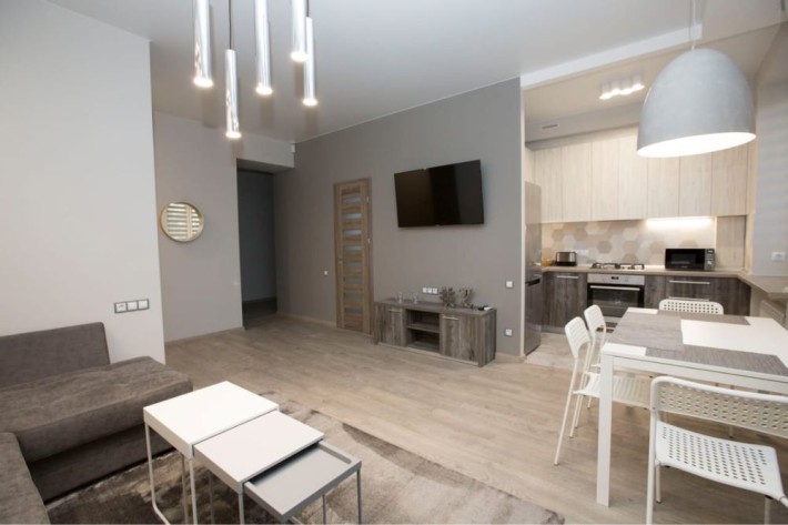 Шикарная 3к студия на Декабристов - фото 1