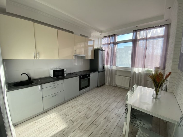 СВОБОДНА! Сдам на круглый год квартиру 31 ЖЕМЧУЖИНА, 10 Фонтана, море - фото 1