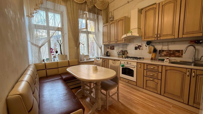 Сдам 2-комнатную квартиру в центре Одессы ! - фото 1