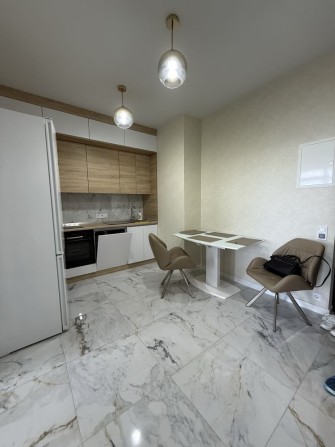 Сдам евродвушка. Аркадия. Жемчужина на Каманина - фото 1