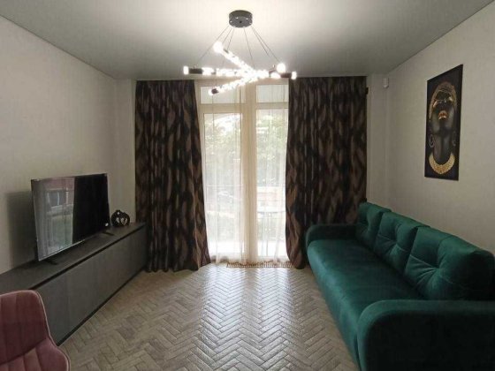 Сдам ул Инглези, ЖК Виа Рома 1-но комнатная квартира 47 кв м ВП