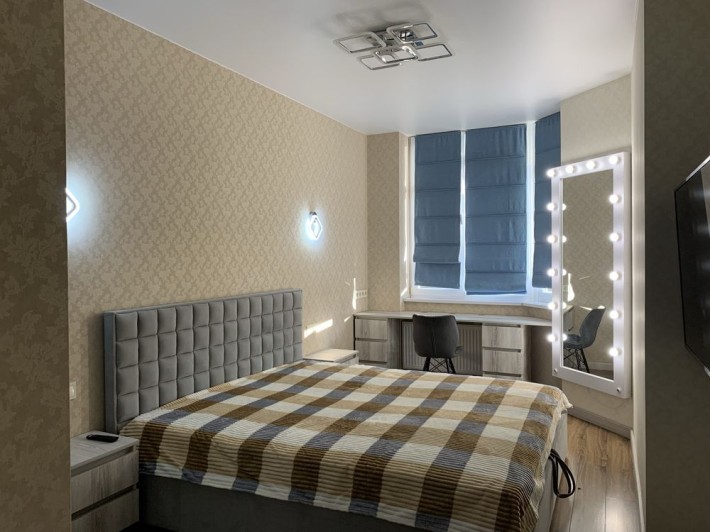 Оренда стильної дизайнерськоі квартири ЖК Софія Клубний - фото 1