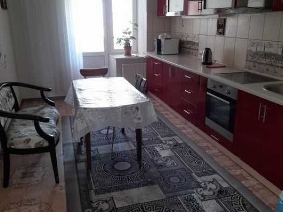 Аренда 2к квартиры ц.Рынок Николаев