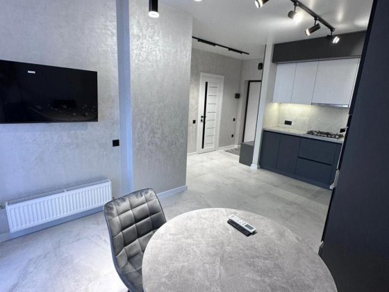 Оренда однокімнатної квартири ЖК Семицвіт Львів