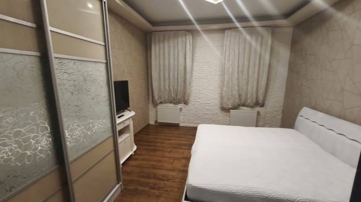 Сдам квартиру в самом центре - фото 1