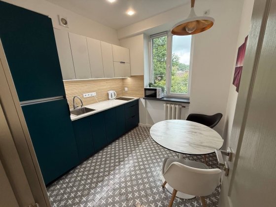 Оренда нової та сучасної 1 кімнатної квартири по вул Богуна (Сахарова) Львов