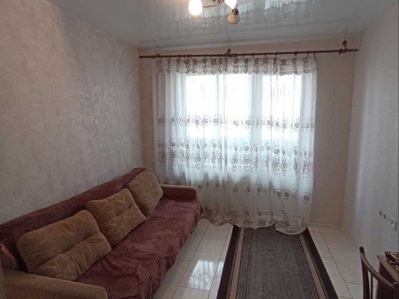 Реальная Сдам 1к гостинка с балкном м. Академика Павлова, 4 этаж Харків