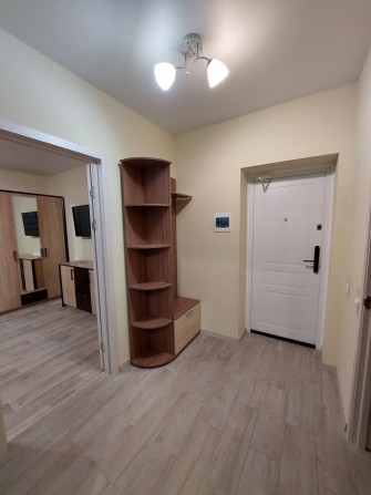 Здам простору квартиру. Є паркомісце! - фото 1