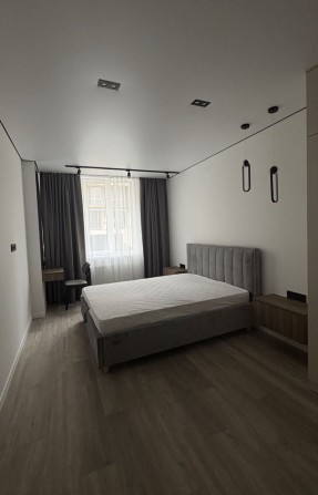 Здається  2-кімнатна квартира + кухня-студія вул. Малоголосківська - фото 1