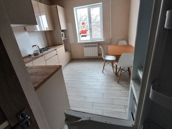 Сдам по низкой цене 2 к.кв пос. Жуковского, дом с газом Харків