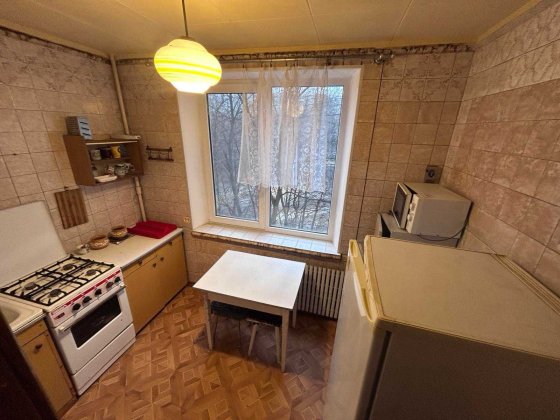 Сдам 2 комнатную квартиру, м. Студенческая, 2 дом от метро Харків