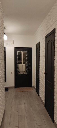 Сдам 1 комнатную,уютную квартиру.Южная сторона,дворовая. - фото 1