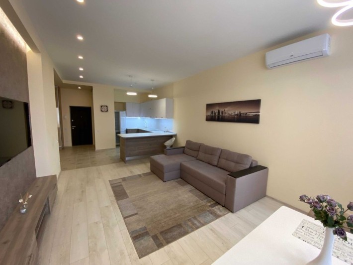 Сдам Евродвушку Французкий Бульвар 26/1 Новострой - фото 1