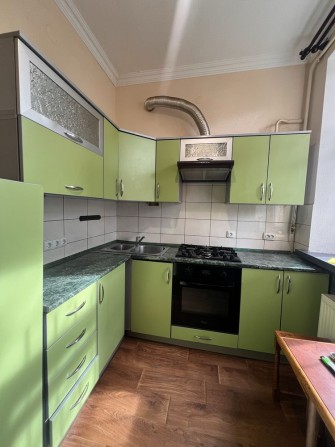 Оренда 2кім квартири з подвірʼям вул. Величка бічна вул. Сигнівка - фото 1