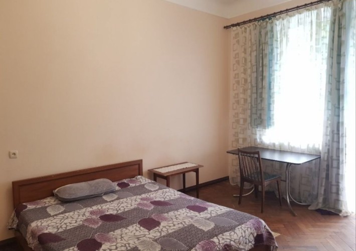 Реальная 1-ка в Центре, Архитектора Бекетова, Исторический Музей - фото 1