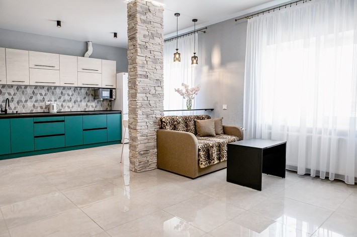 СДАМ 1к.кв с евроремонтом в ЖК ЛЕВАДА1. до метро 4 минуты - фото 1