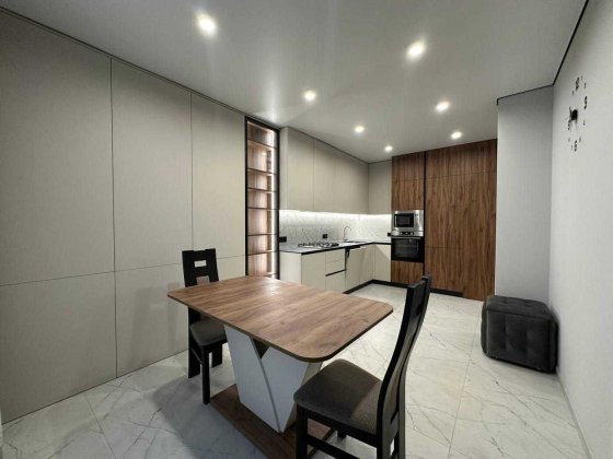 Оренда квартири з авторським ремонтом/ / Пасічна 150 / Львів Львів