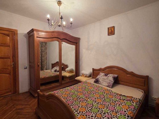 Оренда 3 кімнатної квартири вул Черемшини Львов