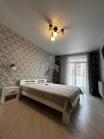 Оренда 2-кімнатної квартири з кабінетом на вул. Чорновола ЖК 'Авалон' - фото 1