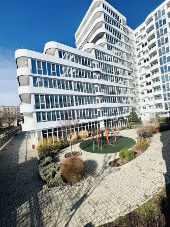 Сдам 1 комн. квартиру в ЖК МОРЕ на Львовской - фото 1