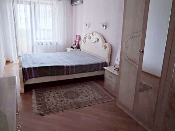 3 квартира проспект Гагарина 56 м Левада и м спортивная Харьков