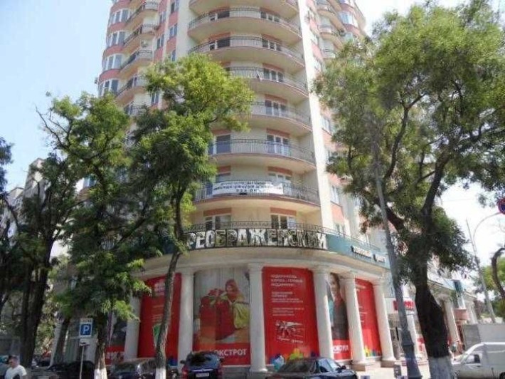 Просторная 3-ёх комн..раздельн.Евроремонт.Преображенская/Новый Привоз. - фото 1