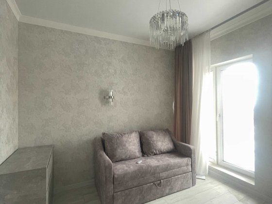 Чудова Квартира в Одесі на Краснова 1 (65 Перлина)