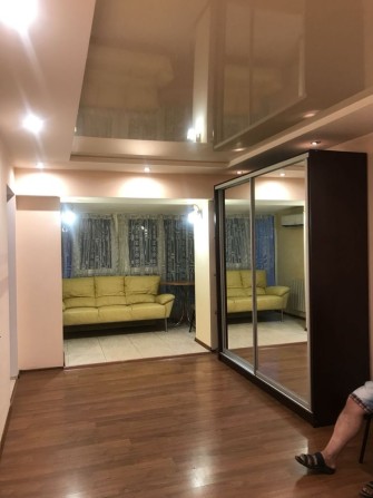 Власник Сдам СВОЮ квартиру на СРЕДНЕФОНТАНСКОЙ АГВ, горячая вода - фото 1