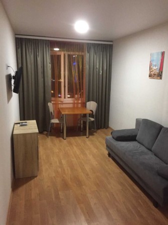 Сдам 1 ком. кв. студию новый дом ЖК. Дмитриевский на Жаботинского 56 а - фото 1